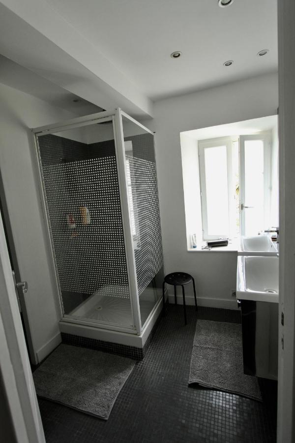 Maison avec piscine et jardin- 4 chambres 8 pers Cuers Extérieur photo