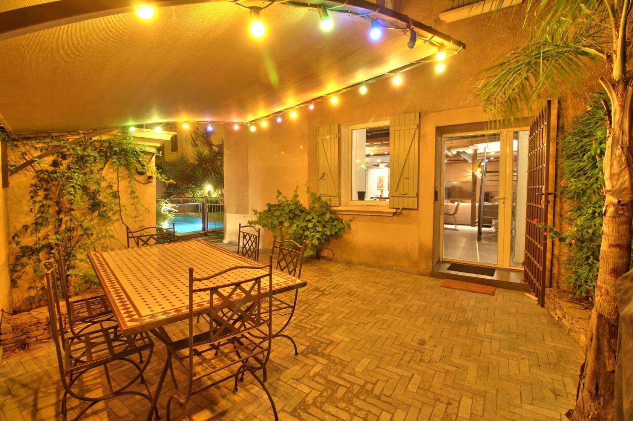 Maison avec piscine et jardin- 4 chambres 8 pers Cuers Extérieur photo