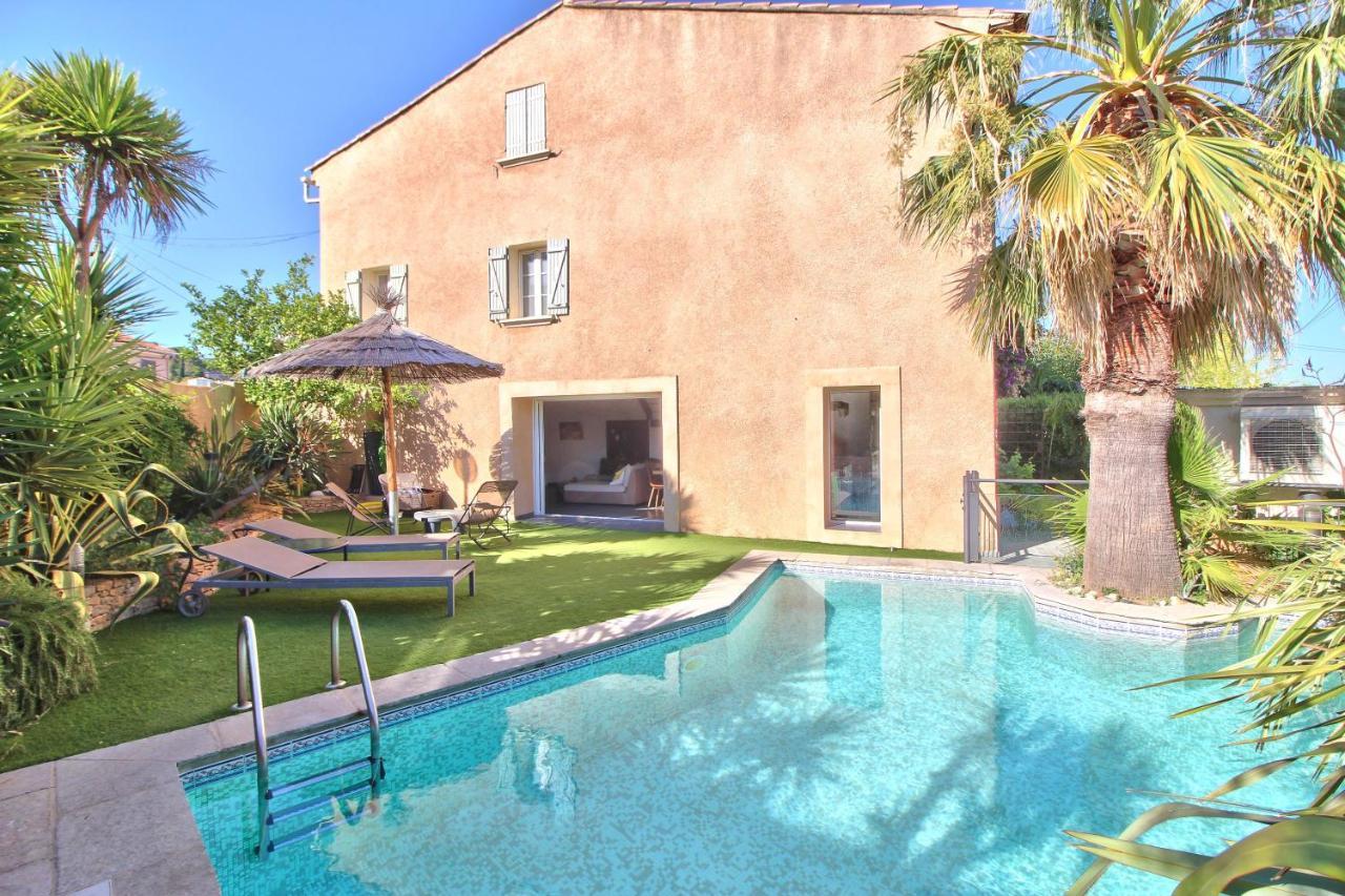 Maison avec piscine et jardin- 4 chambres 8 pers Cuers Extérieur photo